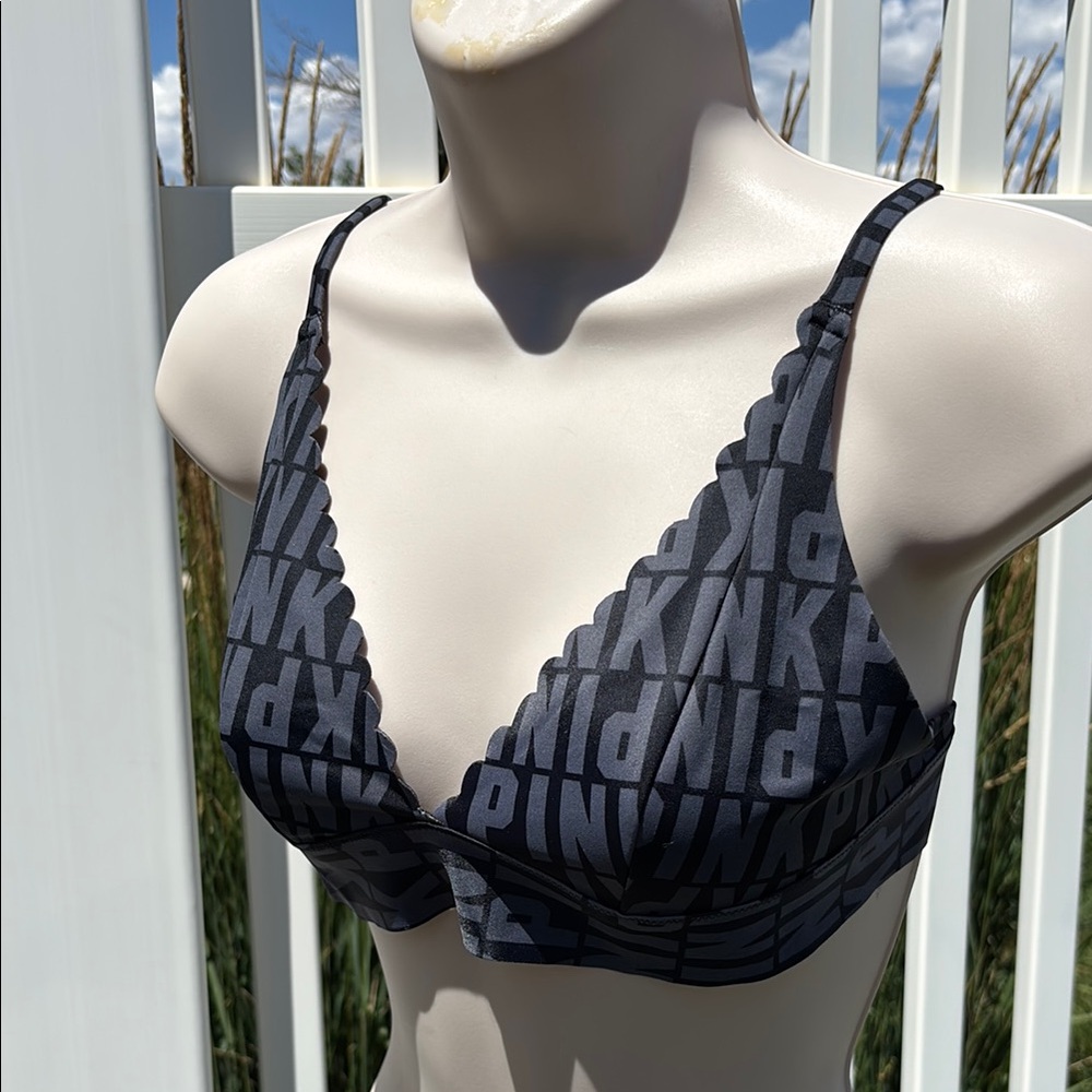PINK Victoria’s Secret Bonded Bralette Size S